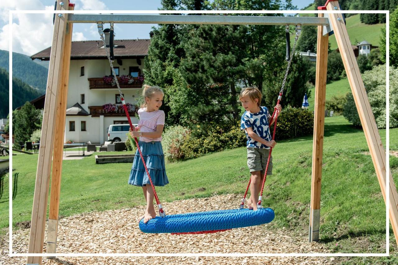 Tyrol Mountain Aparts - Urlaubsresort Hafele Sankt Jakob in Defereggen Exterior foto